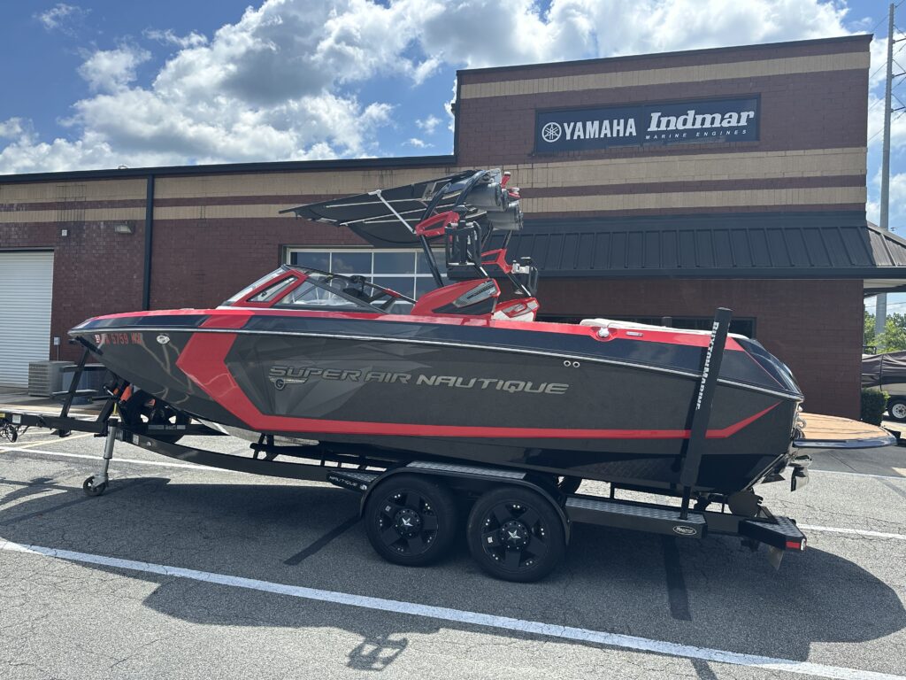 2016 Nautique G23