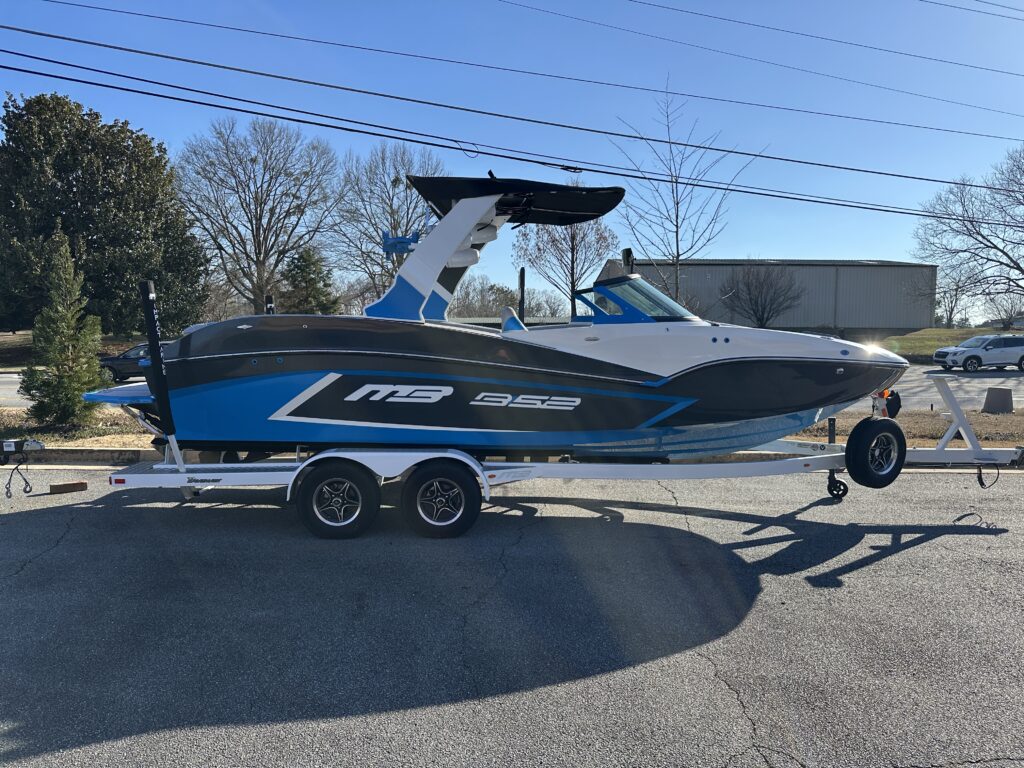2022 MB B52 Alpha 23