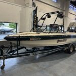 1999 Malibu Wakesetter 21 VLX - Image 1